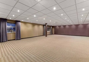 3-Star Hotel ∙ Days Inn by Wyndham Ottawa