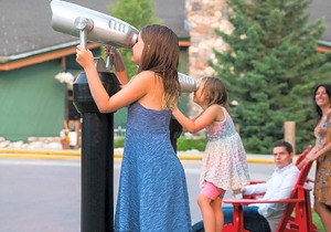 3-Star Hotel ∙ Lake Louise Inn
