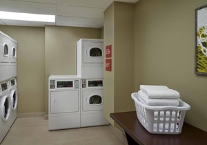 3-Star Hotel ∙ TownePlace Suites by Marriott Windsor