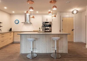 303 - Wolfville Luxury Apartment with 2 King Beds