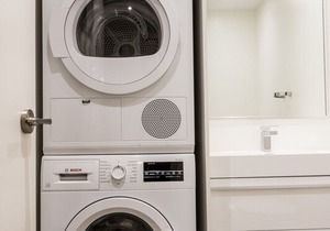 #46-3435 · Bright Apartment in City Centre 99 Walk Score in Montreal