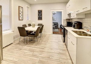5 Bedroom family home in Outremont W/3 Parkings