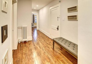 5 Bedroom family home in Outremont W/3 Parkings