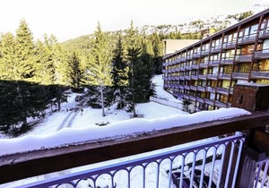 50m from resort center, 11st floor, balcony, tv, 25m², Les Arcs