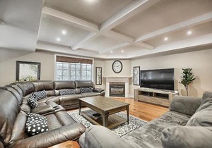 6 Bedroom Executive Cottage near Innisfil Beach Park