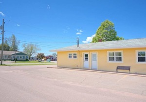(6) Private Double Suite at Green Acres Summerside