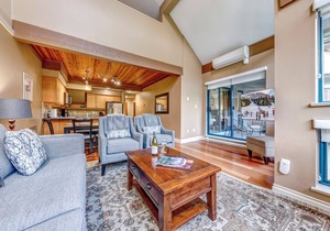 Acer Vacations | Clean Greystone Lodge Luxury Ski-in Ski-Out Whistler Accommodation