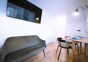 Adorable One Bed Apt 96% Walking Score in Downtown Close to Metro