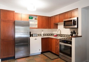 Attractive Townhouse in Whistler Village with Hot Tub