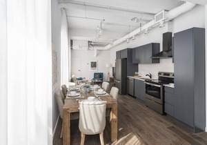 Bakan -Cozy 1BD 1BA-Downtown-4Guests