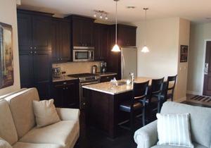 Barona Beach - Lakefront Condo