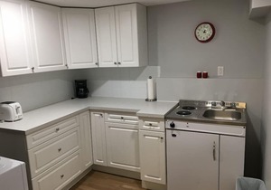 Beautiful Cardston Home (lower level)