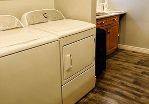 Beautiful Shediac Bay Home Accommodates 2 Families Comfortably!!