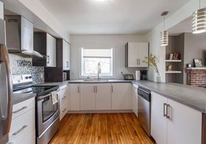 Beautiful & Spacious Apt, AC