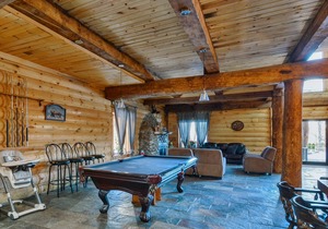 BEAVERS POND INSIDE POOL AND SAUNA