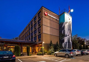 Best Western Plus Barclay Hotel