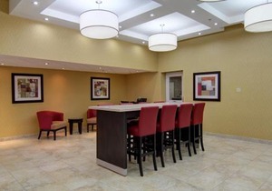 Best Western Plus Bowmanville