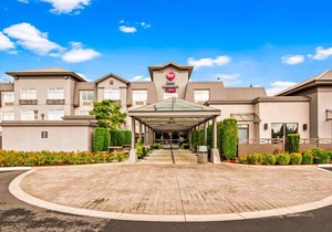 Best Western Plus Pitt Meadows Inn & Suites