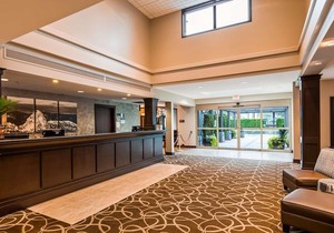 Best Western Plus Pitt Meadows Inn & Suites