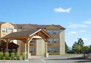 Best Western Plus Rose City Suites