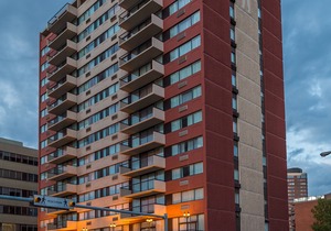 Best Western Plus Suites Downtown Calgary