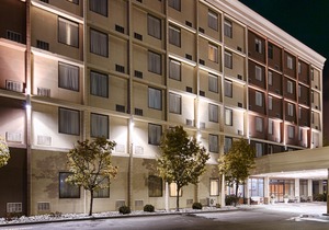 Best Western Plus Toronto Airport Hotel