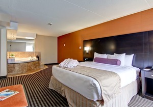Best Western Plus Toronto North York Hotel & Suites