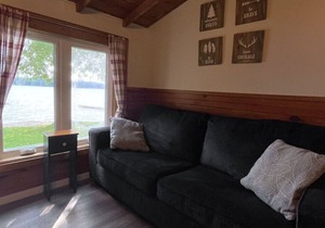 Bobcaygeon Resort Cottage 3 MISSION sleeps 6