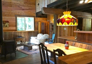 Boutique Mountain Lodge, 4 cabins, 20 km South of Nelson
