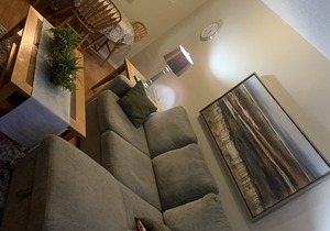 Braebourne Manor - Furnished One Bedroom Condo