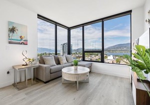 Brand New Luxury Downtown Near the Beach #13