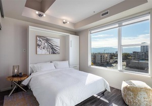 BRAND NEW LUXURY TOP FLOOR 2BEDROOM CONDO - 2 MINUTES To BEACH