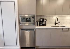 Brand New Tenth Floor Condo Downtown #1011