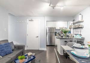 Bright and Modern 2BR - Downtown/Little Italy