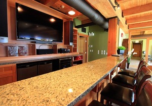 Carmel Beach Private Lodges - Unit #4. Lakefront 4 bedroom unit.