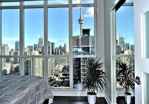 City Center Penthouse - CN Tower/Lake Views