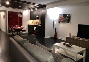 City place condo Toronto 3 Bedroom sleeps 6