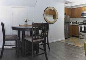 Comfortable Townhouse in Whistler Village w/Hot Tub