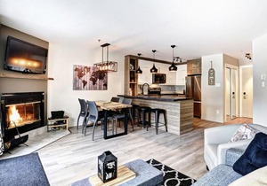 Condo 122 620 Chemin du Hibou by Les Chalets Alpins