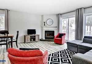 Condo 204 33 Chemin du Hameau by Les Chalets Alpins