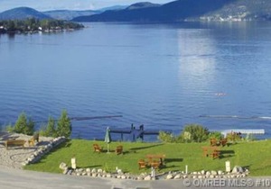 Cottage Life - Lake Views - Entire Home at La Casa