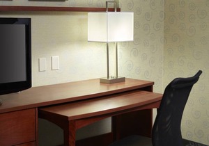 Courtyard by Marriott Montreal Airport