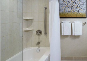 Courtyard by Marriott Montreal Airport