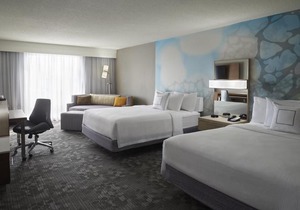 Courtyard by Marriott Toronto Airport