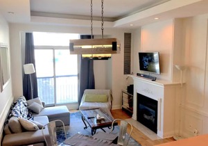 Cozy 2br downtown condo by Wellesley Subway