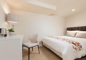 Cozy 3BDR Suite near Queen Elizabeth Park