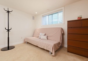 Cozy 3BDR Suite near Queen Elizabeth Park
