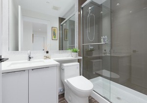 Cozy 3BDR Suite near Queen Elizabeth Park