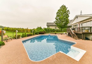 Cozy Country Home near Mini Ski Resort in Milton