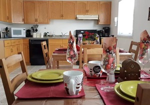 Crestview Guest House - Crestview Guest House - 2 Double Beds B10